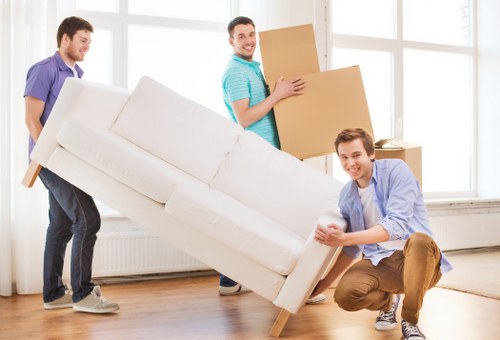 Expert packing and loading techniques during relocation